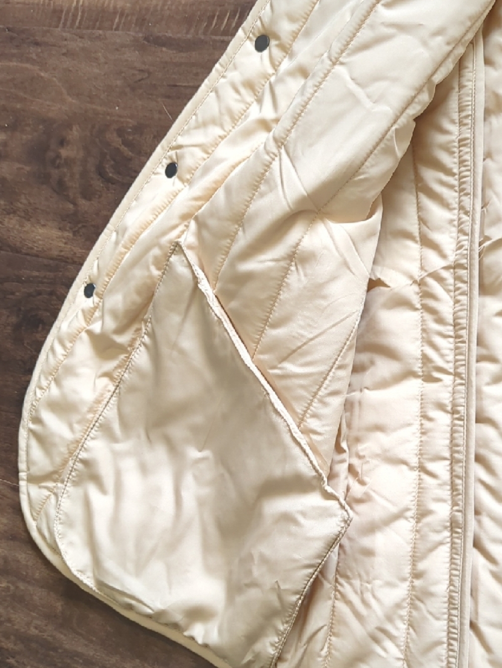 Saks Fifth Avenue Quilted Tan Button-Front Vest Size XL - Picture 11 of 13